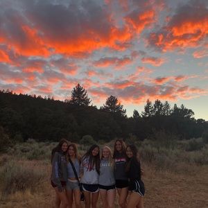 Meet your Posher, Ava